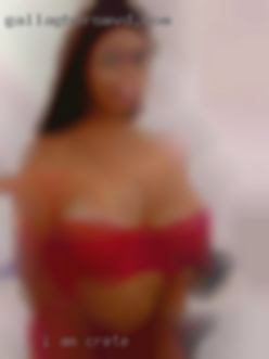 I am 18 years old, looking for Crete fun.