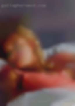 I love to please women from Natchez, MS a woman, verrrrry oral.