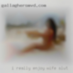 I really enjoy  having  wife slut my cock sucked.